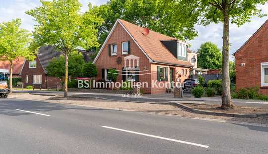Bild von Gepflegtes, renoviertes Einfamilienhaus mit Wintergarten, Garage und großer Gartenanlage!