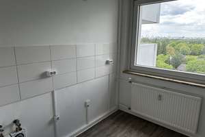 Zum Wohlfühlen: Großzügige 2,5-Zimmer-Wohnung – Korallusring 9, 21109 Wilhelmsburg, Hamburg – Vorschaubild 14
