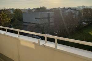 4-Zimmer-Wohnung mit Süd-Balkon – Die vollständige Adresse der Immobilie erhältst du vom Anbieter., 82256 Fürstenfeldbruck – Vorschaubild 6