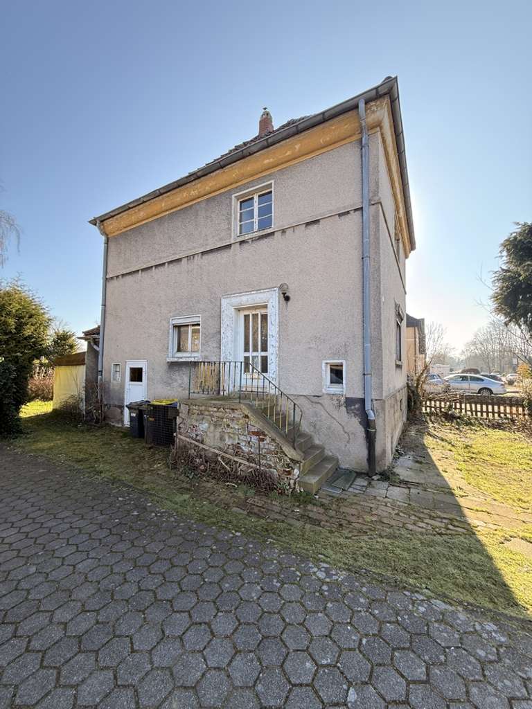 Immobilie in Bergkamen - Reihenhaushälfte mit großem Garten nahe Marina Rünthe sucht Handwerker! - Bild 0