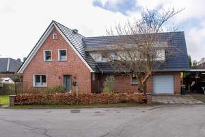 Hochwertig modernisiertes Einfamilienhaus mit Bauplatz in 1A-Wohnlage – Die vollständige Adresse der Immobilie erhältst du vom Anbieter., 26203 Wardenburg – Vorschaubild 2