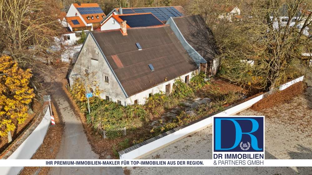 Projekt: Denkmalschutz mit Baugenehmigung für 4 WE mit 354 m² Wfl., Ingolstadt – Bild 1