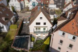 Ein Haus, viele Möglichkeiten: Über 220m² zum Entfalten – Die vollständige Adresse der Immobilie erhältst du vom Anbieter., 70597 Degerloch (Ortsteil), Stuttgart – Vorschaubild 2