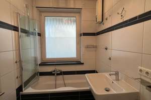 Große 2-Zimmer Wohnung mit Kamin, Einbauküche & Stellplätze -  Kriegshaber Nähe Uni Klinikum – Von-Willibald-Straße 12b, 86156 Kriegshaber, Augsburg – Vorschaubild 6