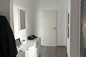 Freundliche und gepflegte 3-Raum-DG-Wohnung in Hannover – Am Sünderkamp 22 E, 30629 Misburg-Nord, Hannover – Vorschaubild 3