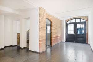 Property thumbnail 9