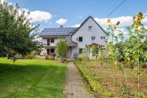 Gepflegtes Ein- bis Zweifamilienhaus mit PV-Anlage auf großem Grundstück in Ortsrandlage – Die vollständige Adresse der Immobilie erhältst du vom Anbieter., 55469 Nannhausen – Vorschaubild 9