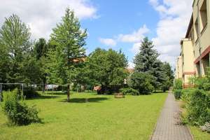 Sofort bezugsfrei! 2-Raum-Apartment im DG mit Loggia, EBK und Wanne in perfekter Wohnlage! – Die vollständige Adresse der Immobilie erhältst du vom Anbieter., 1279 Tolkewitz/Seidnitz-Nord, Dresden – Vorschaubild 3