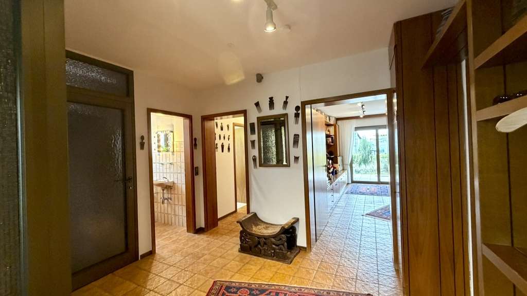 Immobilie in Kriftel - METZ IMMOBILIEN - Mehrfamilienhaus mit freier Erdgeschosswohnung und Garten - Bild 2