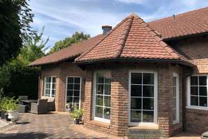 Exclusive Landhausvilla mit 2 ELW, parkähnlichem Garten, Nebengebäuden – Lechenicher Str. 4, 50374 Erftstadt – Vorschaubild 2