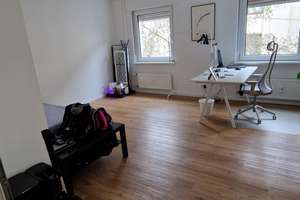 Helle und große 3-Zimmer Wohnung mit Balkon in Oststadt  – Die vollständige Adresse der Immobilie erhältst du vom Anbieter., 76131 Oststadt, Karlsruhe – Vorschaubild 13