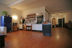 Geschmackvolles 2 - Zimmer Loft im Fabrikschloß Westend Village" - Loft 621 – Die vollständige Adresse der Immobilie erhältst du vom Anbieter., 22761 Bahrenfeld, Hamburg – Vorschaubild 6