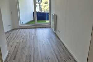 Altersgerechte komplett sanierte Wohnung mit Balkon und Aufzug in Zentraler Lage – Teichstraße 4, 42277 Wuppertal – Vorschaubild 11