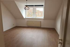 Wunderschöne 3 Zimmerwohnung perfekt für WG - direkt neben der Stadt über zwei Etagen – Fröbelstr. 8, 33100 Kernstadt, Paderborn – Vorschaubild 4