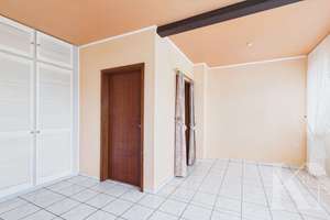 Gepflegte 2-3 Zimmer-Küche-Bad-Wohnung in ruhiger Lage – Die vollständige Adresse der Immobilie erhältst du vom Anbieter., 66132 Schafbrücke, Saarbrücken – Vorschaubild 3