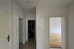 Wohnen Nähe Kaiserviertel, 2-Zimmer-Wohnung ca. 65 m² mit Balkon zu vermieten! – Kronprinzenstr. 42, 44135 Kaiserbrunnen, Dortmund – Vorschaubild 2