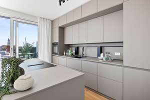 WOHNEN MIT BLICK ÜBER BERLIN | XXL-SONNENTERRASSE | HOCHWERTIGE EINBAUKÜCHE | TG STELLPLATZ – Friedenauer Höhe 23, 12159 Friedenau, Berlin – Vorschaubild 17