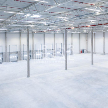 Moderne Hallenfläche in Dormagen | zahlreiche Rampen | teilbar