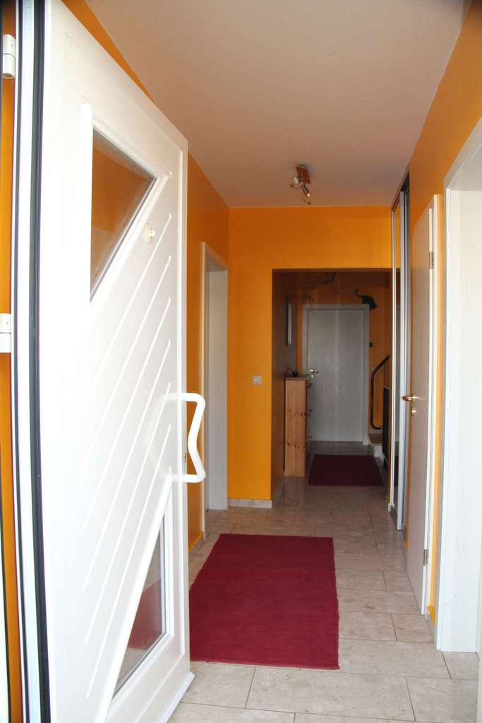 Immobilie in Polch - Familienfreundliche Doppelhaushälfte mit Garage in ruhiger Wohnlage von Polch - Bild 1