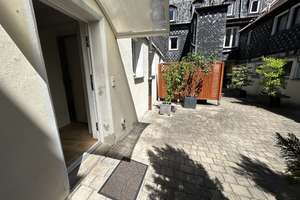 Innenhofidylle! Gepflegtes und ruhiges Wohnen auf zwei Etagen für 2 Personen - Nähe Rathaus Fürth – Die vollständige Adresse der Immobilie erhältst du vom Anbieter., 90762 Altstadt, Innenstadt, Fürth – Vorschaubild 9