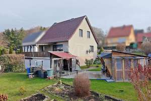 Freistehendes Einfamilienhaus mit großem Grundstück in ruhiger Lage – Die vollständige Adresse der Immobilie erhältst du vom Anbieter., 99444 Blankenhain – Vorschaubild 6