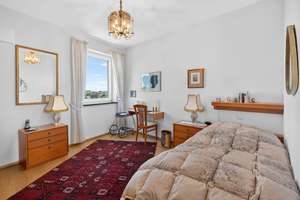 Exklusives Penthouse in Langenau mit 4 Zimmern und zwei Tiefgaragenstellplätzen – Die vollständige Adresse der Immobilie erhältst du vom Anbieter., 89129 Langenau – Vorschaubild 9