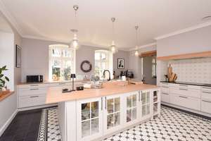 Kernsaniertes und elegantes Einfamilienhaus in Cremlingen-Hordorf! – Die vollständige Adresse der Immobilie erhältst du vom Anbieter., 38162 Cremlingen – Vorschaubild 1