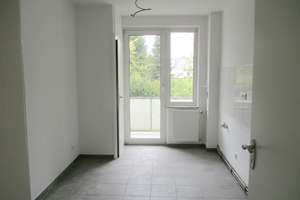 Freundliche 3-Zimmer-Wohnung mit 2 Balkonen in Krefeld – Die vollständige Adresse der Immobilie erhältst du vom Anbieter., 47798 Stadtmitte, Krefeld – Vorschaubild 11