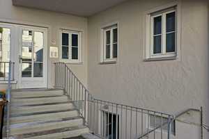 2-Zimmer-EG-Wohnung neu renoviert in Augsburg – Am Schwall 5, 86150 Augsburg – Vorschaubild 1
