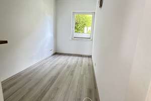 Zweifamilienhaus in Osternburg in ruhiger Nebenstraße mit großem Grundstück provisionsfrei – Die vollständige Adresse der Immobilie erhältst du vom Anbieter., 26135 Drielaker Moor, Oldenburg (Oldenburg) – Vorschaubild 14