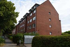 Wandsbek: 2,5-Zimmer-Appartement mit Balkon