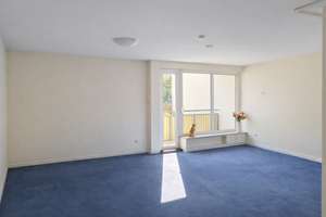 Sonnige 2-Zimmer-Wohnung mit Balkon in gepflegter Wohnanlage – ideal für Senioren, Singles,  Anleger – Die vollständige Adresse der Immobilie erhältst du vom Anbieter., 28207 Hastedt, Bremen – Vorschaubild 4