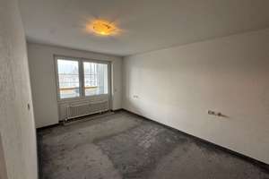 Großzügige 4,5 Zimmer-Wohnung mit Balkon in Herzen von Degerloch zum reinen Objektpreis (Erbpacht) – Die vollständige Adresse der Immobilie erhältst du vom Anbieter., 70597 Degerloch (Ortsteil), Stuttgart – Vorschaubild 6