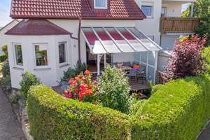EINZIEHEN UND WOHLFÜHLEN – modernisierte DHH mit Kachelofen & Einliegerwohnung in Ohmenhausen – Die vollständige Adresse der Immobilie erhältst du vom Anbieter., 72770 Ohmenhausen, Reutlingen – Vorschaubild 13