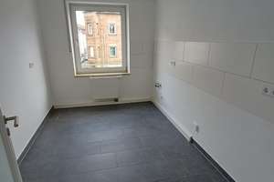 zentrale großzügige 2,5 Zimmer Wohnung – Allersberger Str. 64, 90461 Galgenhof, Nürnberg – Vorschaubild 4