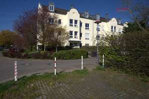 SCHICKE, HELLE DG-1-RWG IN GRÜNER LAGE M. DACHTERRASSE U. TG-STELLPL. IM BELIEBTEN LPZ.-LINDENTHAL – Müllerring 8, 4158 Lindenthal, Leipzig – Vorschaubild 1