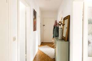 Stilvolle 3-Zimmer-Wohnung mit Balkon in begehrter Lage von Düsseldorf-Oberkassel – Die vollständige Adresse der Immobilie erhältst du vom Anbieter., 40545 Oberkassel, Düsseldorf – Vorschaubild 5