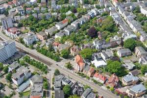 Exklusive Chance im Bahnhofsviertel mit 5 Zi. und gehobener Ausstattung, Stellplatz, Dachterrasse – Wilhelm-Külz-Platz 4, 18055 Stadtmitte, Rostock – Vorschaubild 2