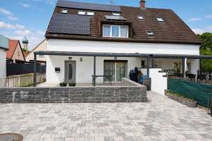Schöne DHH mit PV-Anlage , Terasse und zwei Stellplätzen – Die vollständige Adresse der Immobilie erhältst du vom Anbieter., 86165 Lechhausen-Ost, Augsburg – Vorschaubild 11