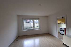 Erbpacht: Stark renovierungsbedürftig, frei, 1-Zi., Konradinstraße