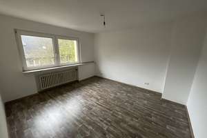Schöne 2,5-Zimmer-Wohnung mit Dusche und Badewanne! – Marienstr. 80-82, 45307 Kray, Essen – Vorschaubild 6