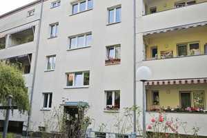 Renovierte 2 Raum Wohnung mit Balkon – Kohrener Str. 16, 4277 Leipzig – Vorschaubild 1