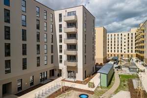 Familiengerechter Neubau im Gartenfeld mit Fußbodenheizung im Erstbezug – Moderlieschenstr. 72, 13599 Haselhorst, Berlin – Vorschaubild 1