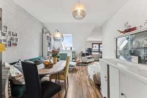 Gepflegte und helle 2,5- Zimmerwohnung mit PKW- Stellplatz mitten in Hastedt – Die vollständige Adresse der Immobilie erhältst du vom Anbieter., 28207 Hastedt, Bremen – Vorschaubild 4