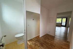 Helle, moderne 3- Zimmer-Wg,  Eichenparkett, grosser begrünter Balkon, saniert – Kurt- Schumacher- Strasse 50, 64297 Eberstadt, Darmstadt – Vorschaubild 5