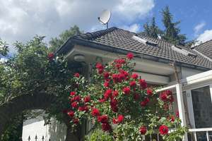 Traumhaftes Familienhaus mit großem Garten, Kamin und hervorragender Lage Eine grüne Oase in Hamburg – Die vollständige Adresse der Immobilie erhältst du vom Anbieter., 22339 Hummelsbüttel, Hamburg – Vorschaubild 8
