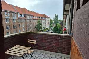Mietwohnung komplett Möbeliert zu sofort abzugeben in Vahrenwald – Helmholtzstraße 11, 30165 Hannover – Vorschaubild 1
