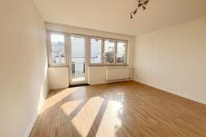 **Zentral gelegene 3-Zimmer-Wohnung in gutem Zustand** – Grünenweg 14, 28195 Bahnhofsvorstadt, Bremen – Vorschaubild 3