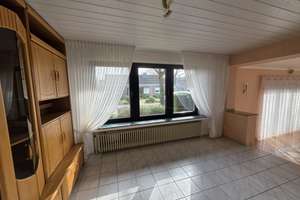Eleganter Bungalow in Kleve mit Anbau und traumhaftem Pool – Ihr perfektes Zuhause wartet auf Sie! – Die vollständige Adresse der Immobilie erhältst du vom Anbieter., 47533 Kleve – Vorschaubild 1