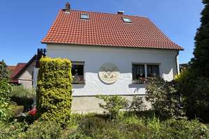 Schickes Einfamilienhaus mit Garagen – Die vollständige Adresse der Immobilie erhältst du vom Anbieter., 2906 Niesky – Vorschaubild 2